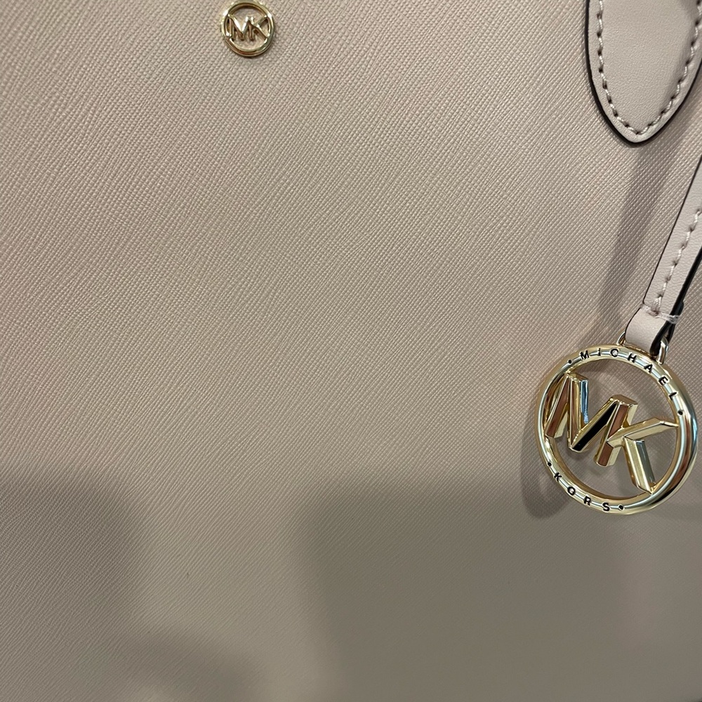 Michael Kors Edith Large Saffiano Leather Tote Bag - Picture 9 of 12